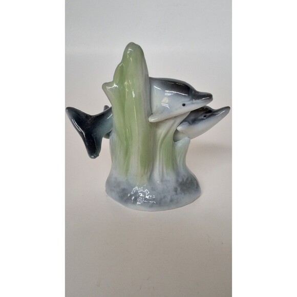 Vintage Porcelain Pair Of Dolphins on Wave Collectible Knick Knack - Picture 5 of 7